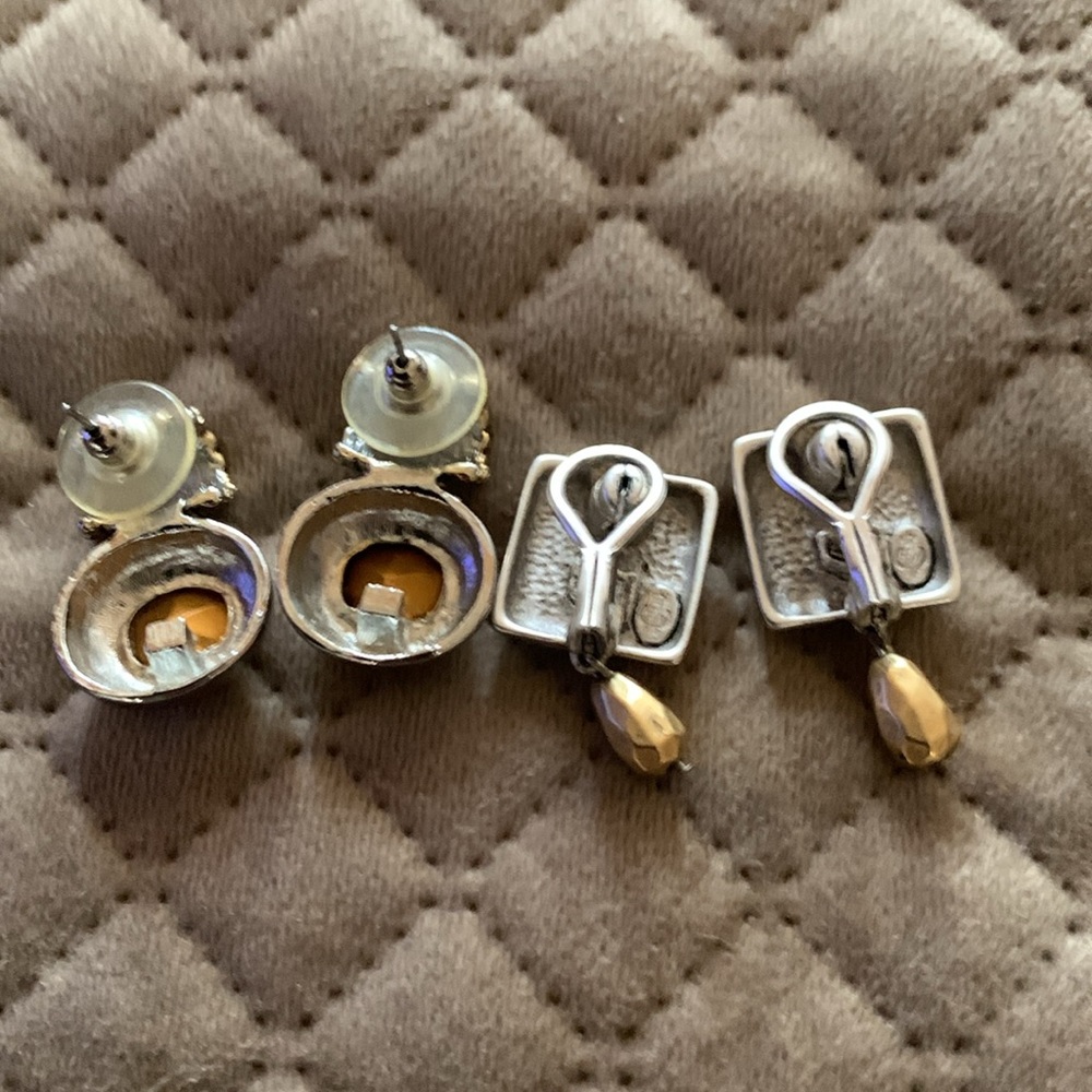Jewelry - Picture 2 of 4